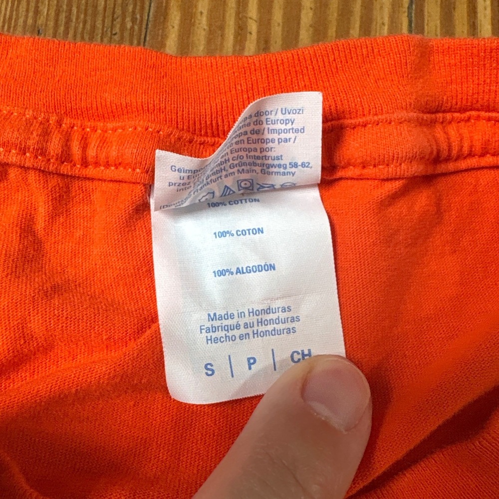 Gildan Tigger Graphic T-Shirt Women Orange Short Sleeve Costume Tee SIZE S View 3
